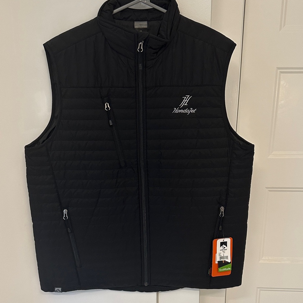 HondaJet Men's Black Quilted Performance Vest